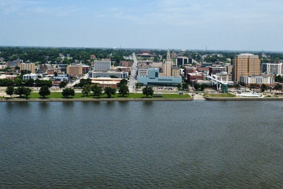 moving-company-davenport-iowa-lobo-prime-moving